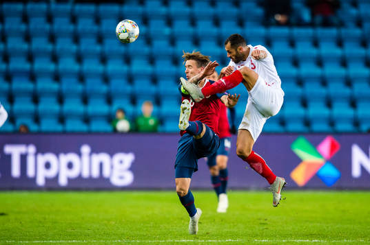Stefan Marius Johansen of Norway and Petar Zanev of Bulgaria