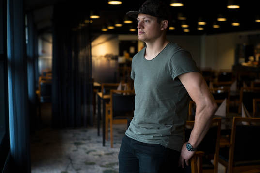 Frölundas nyförvärv, Rhett Rakhshani