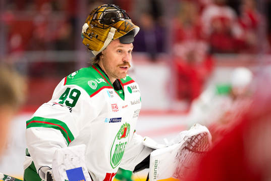 Rögles målvakt Justin Pogge