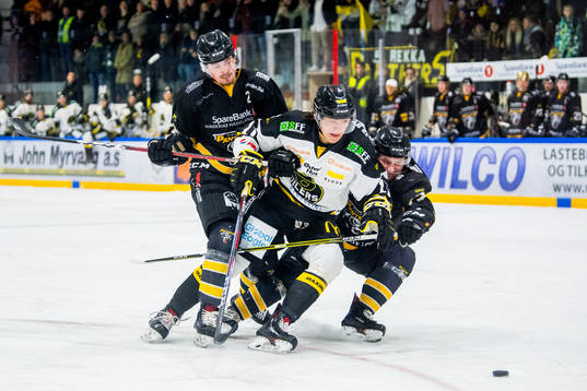 Andreas Adolfsen of Ringerike, Simen Talge of Stavanger
