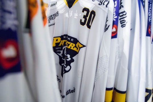 Home shirts of Ringerike