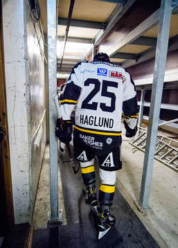 Robin Haglund Mathisen of Stavanger Oilers