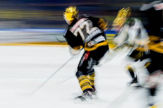Michael Söderberg of Ringerike and David Morley of