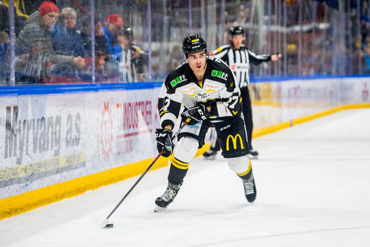 Henrik Medhus of Stavanger Oilers