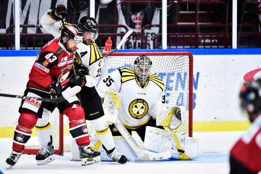 Malmö Redhawks Nichlas Hardt och Brynäs Simon Bertilsson