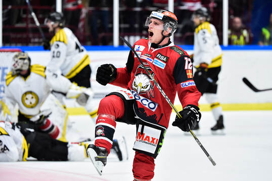 Malmö Redhawks Matias Lassen jublar