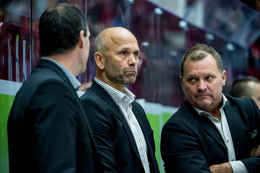 Brynäs tränare Tommy Sjödin och assisterande tränare