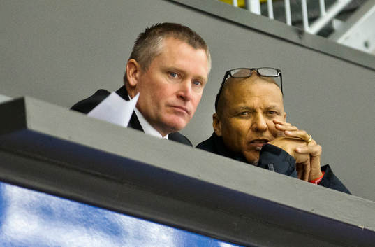 Örebros tränare Niklas Sundblad och mentala coachen Chris
