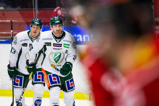 Färjestads Linus Johansson jublar