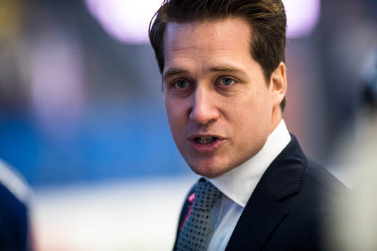 Växjös tränare Sam Hallam