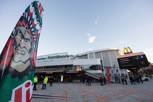 Scandinavium exteriört innan ishockeymatchen i SHL mellan