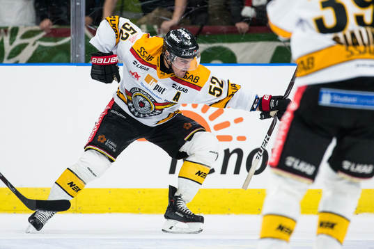 Luleås Karl Fabricius jublar