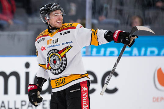 Luleås Johan Forsberg jublar