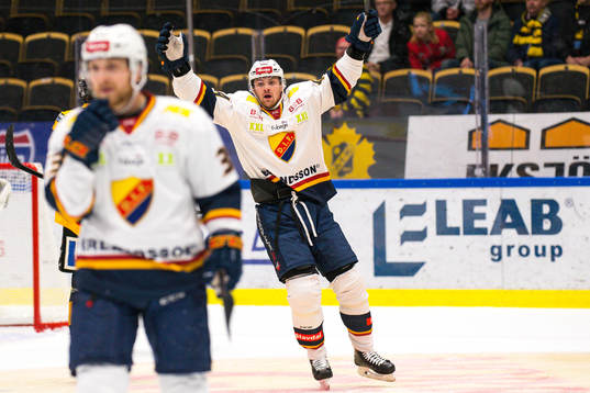 Djurgårdens Daniel Brodin jublar