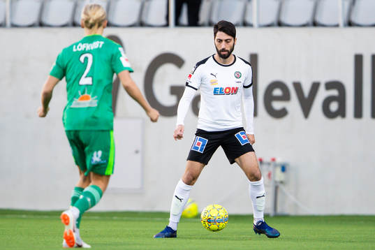 Dalkurds Alex De John och Örebros Nahir Besara