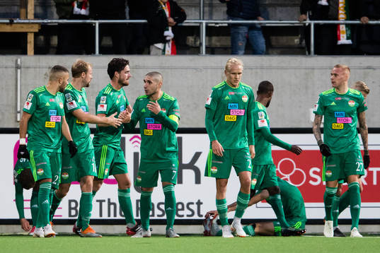 Dalkurds Robin Tranberg jublar