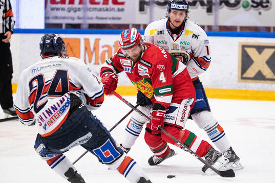 Moras Viktor Amnér och Växjös Brendan Shinnimin och