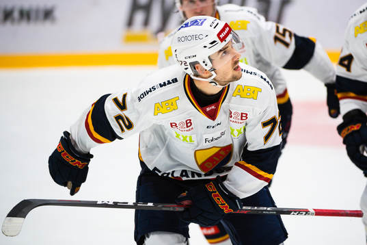 Djurgårdens Emil Bemström jublar