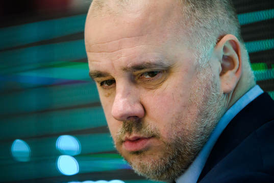 Djurgårdens assisterande tränare Stefan Nyman deppar