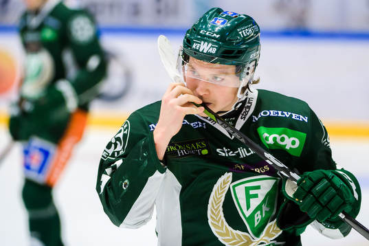 Färjestads Oskar Steen