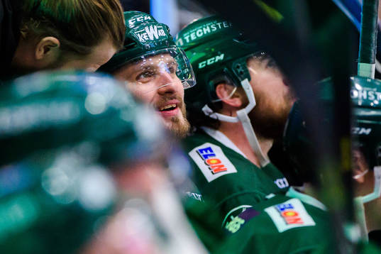Färjestads Mikael Wikstrand jublar