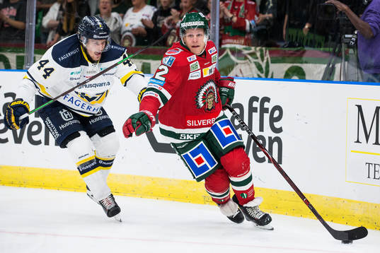 s Mikko Lehtonen och Frölundas Max Friberg
