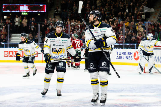 s Max Wärn och Christoffer Persson deppar
