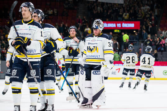 s målvakt Jonas Gunnarsson  deppar