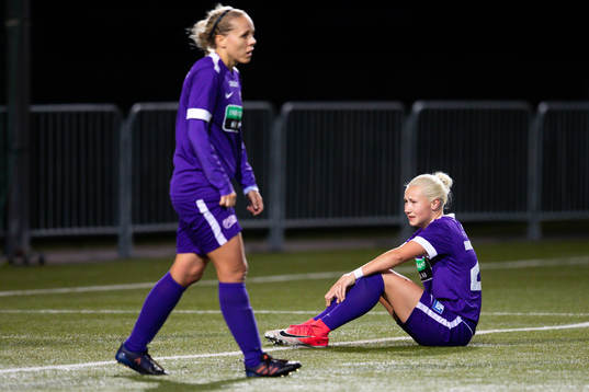 Jitex Marika Bergman Lundin och Elin Hemdal deppar