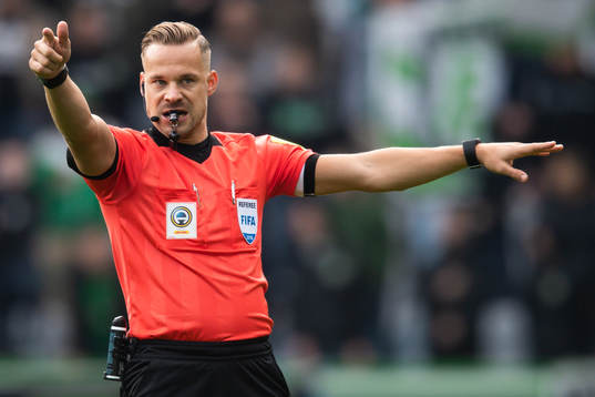 Domare Kristoffer Karlsson