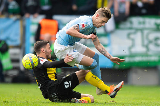 Hammarbys Jeppe Andersen och Malmö FFs Sören Rieks