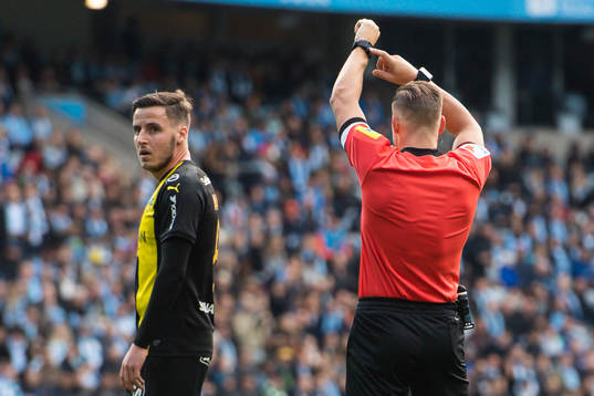 e matchminuten för att hedra