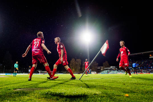 Henrik Kjelsrud Johansen of Brann celebrates