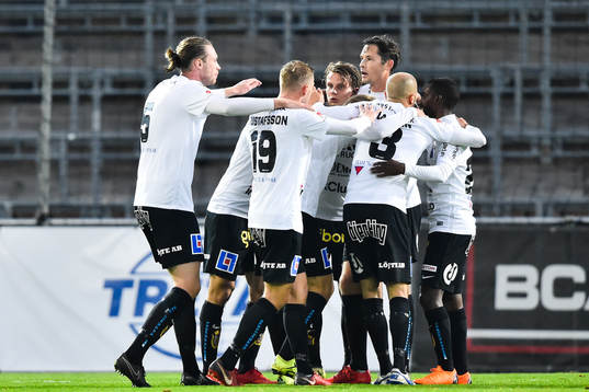 Sirius spelare jublar