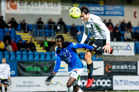 Sirius Ian Sirelius mot Trelleborgs Kofi Sarkodie