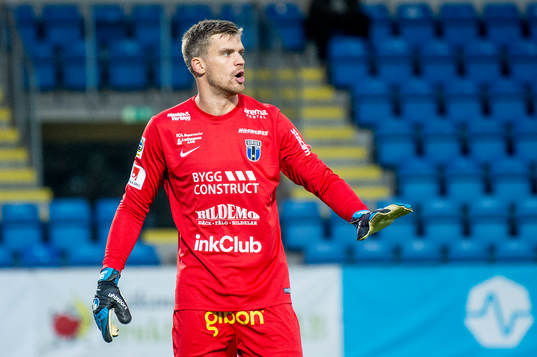 Sirius målvakt Lukas Jonsson
