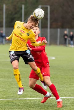 Elfsborgs Kevin Holmén och Djursholms Gustav Lindgren