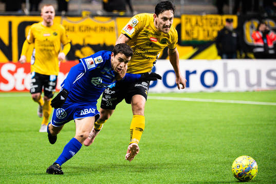 Sundsvalls David Haro Iniesta och Elfsborgs Stefan Ishizaki