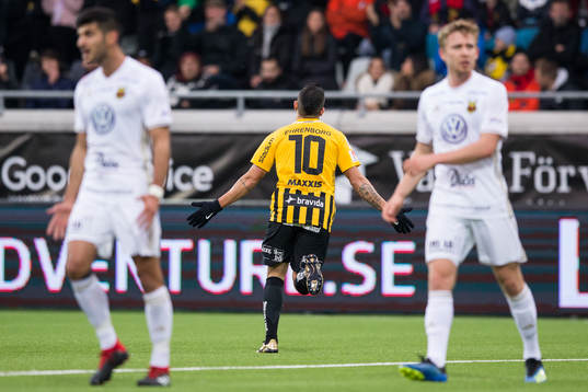 Häckens Paulinho jublar