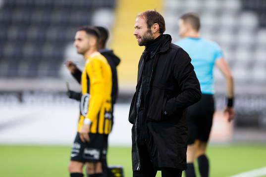 Häckens tränare Andreas Alm