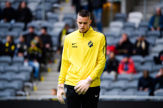s målvakt Oscar Linnér