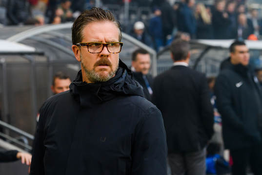 s tränare Rikard Norling före fotbollsmatchen i