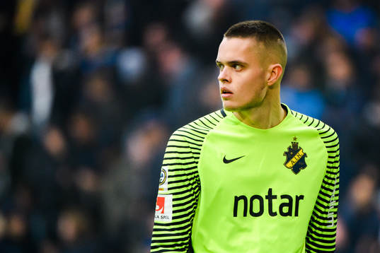 s målvakt Oscar Linnér