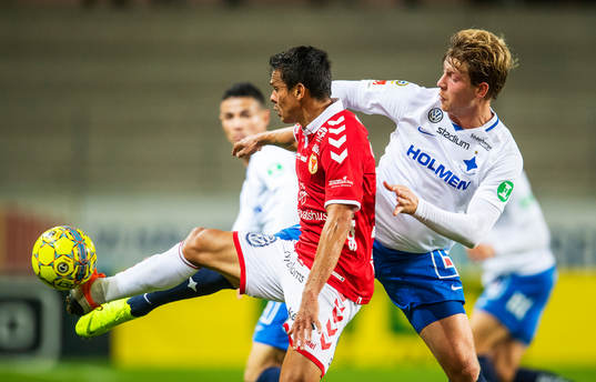 Kalmars Romário Pereira Sipião och Norrköpings Alexander
