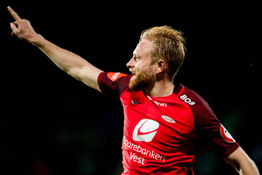 Henrik Kjelsrud Johansen of Brann celebrates