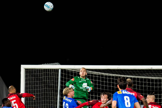 Goalkeeper Markus Pettersen of Brann