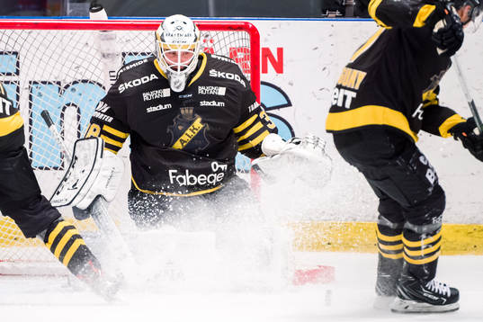 s målvakt Johannes Jönsson