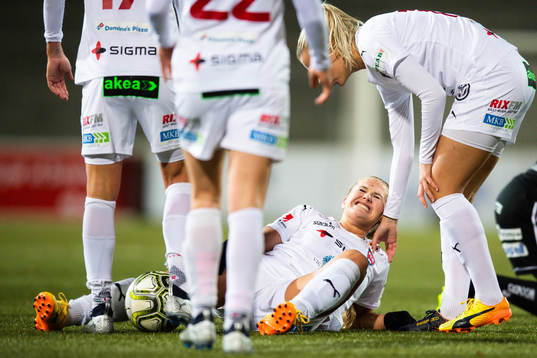 Rosengårds Lisa-Marie Utland har ont