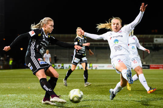 Piteås Selina Henriksson och Rosengårds Fiona Brown