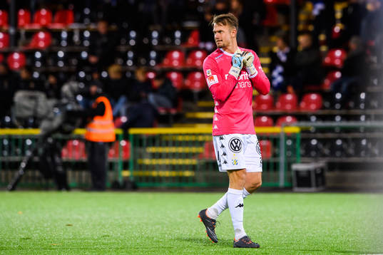 IFK Göteborgs målvakt Erik Dahlin deppar